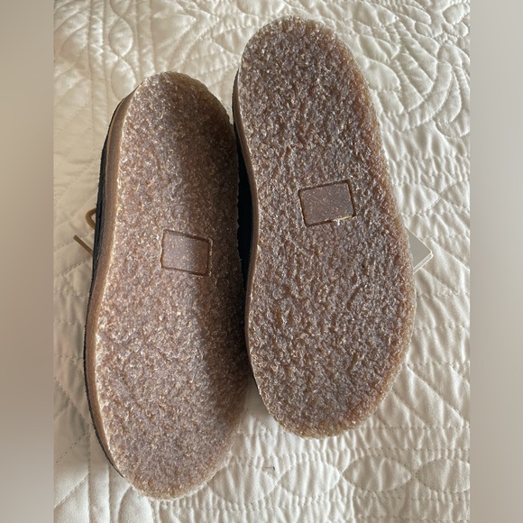 Zara leather (suede) boys/toddler shoes - Picture 3 of 4
